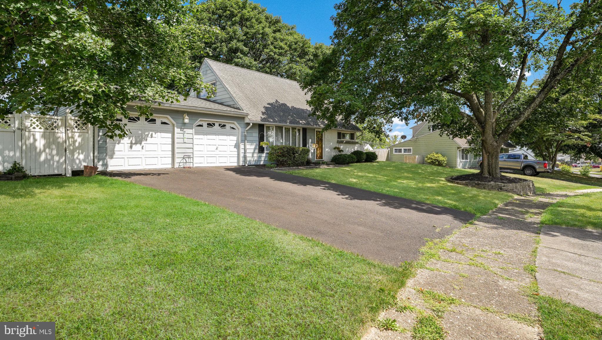 34 Cotton Road Levittown, PA 19057 - Photo 3 of 30 Gallery Image 3