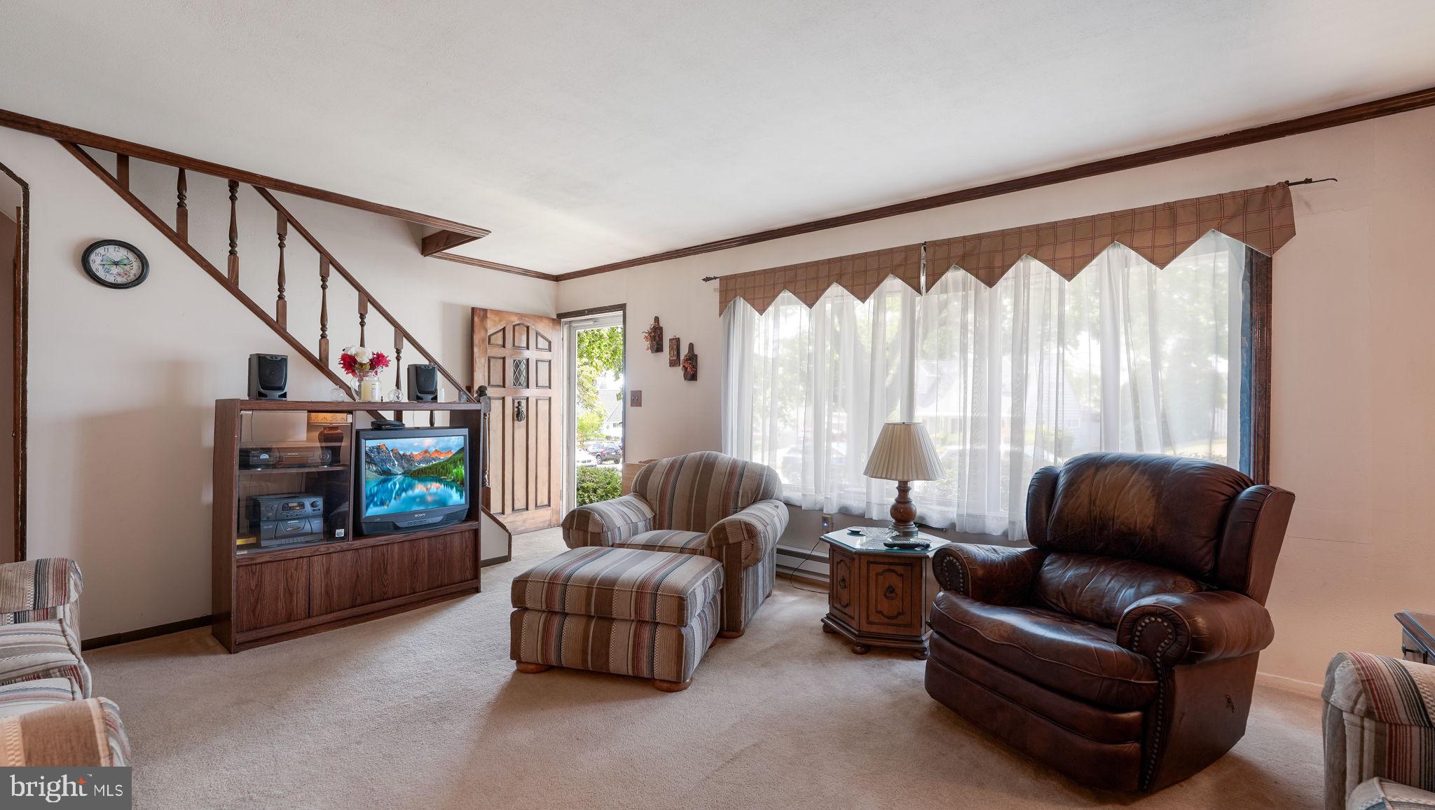 34 Cotton Road Levittown, PA 19057 - Photo 5 of 30 Gallery Image 5