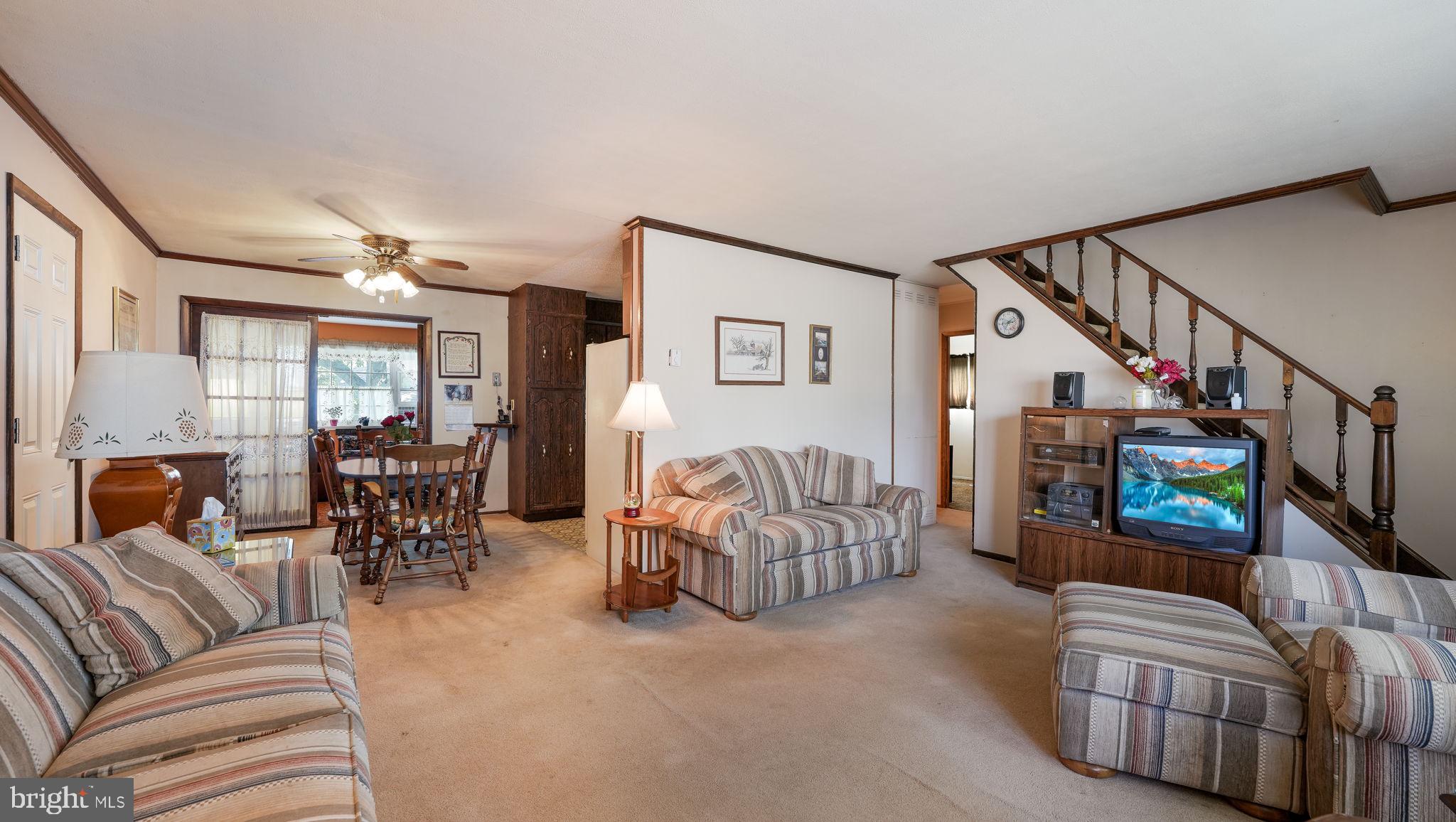 34 Cotton Road Levittown, PA 19057 - Photo 7 of 30 Gallery Image 7