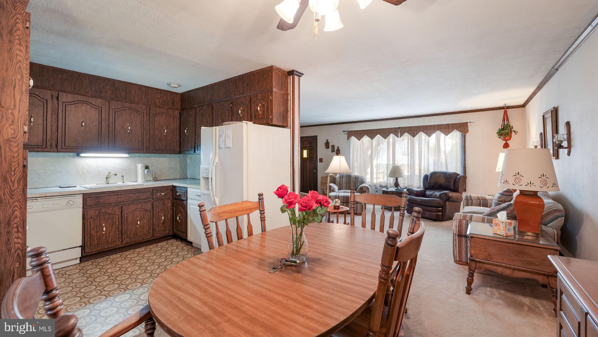 34 Cotton Road Levittown, PA 19057 - Photo 9 of 30 Gallery Image 9