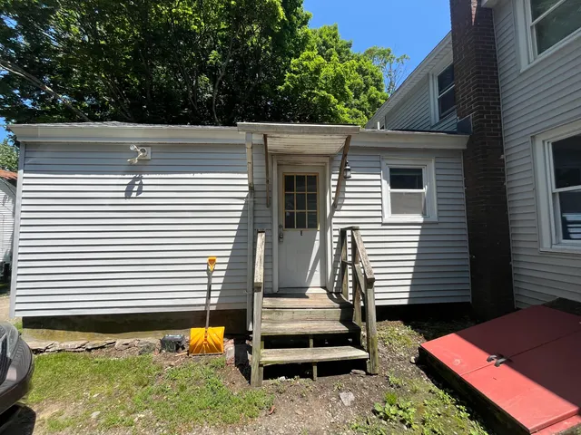 $1,200 | 47 Commerce Avenue, Unit E, Killingly, CT 06239