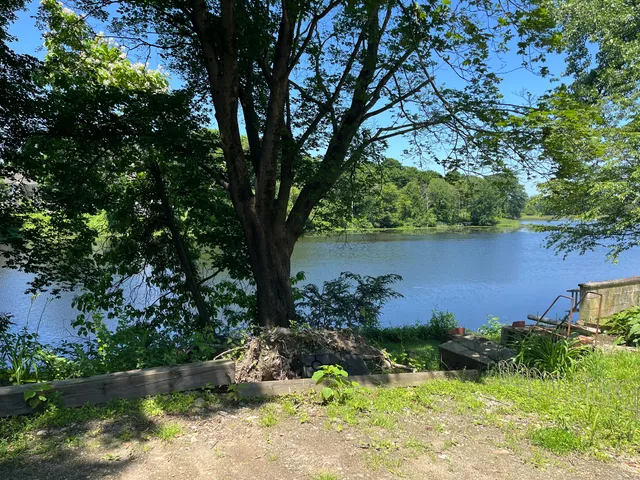 $1,200 | 47 Commerce Avenue, Unit E, Killingly, CT 06239