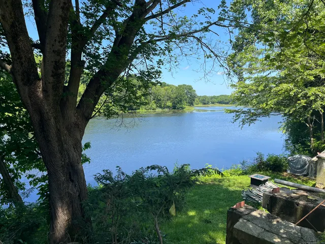 $1,200 | 47 Commerce Avenue, Unit E, Killingly, CT 06239