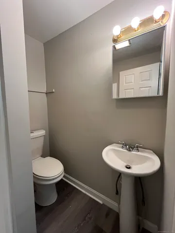 $1,200 | 47 Commerce Avenue, Unit E, Killingly, CT 06239