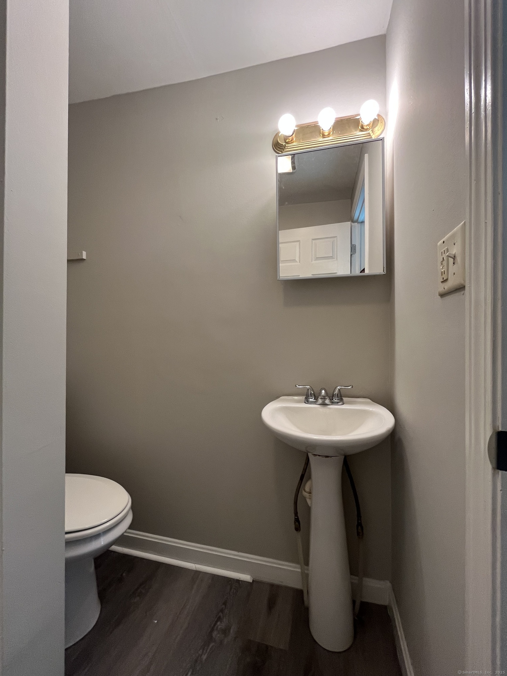 47 Commerce Avenue, Unit E Killingly, CT 06239 - Photo 10 of 14