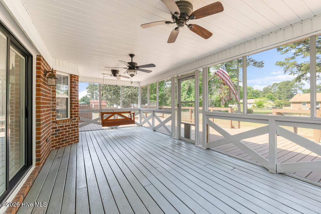1813 O Berry Center Road Goldsboro, NC 27530 - Photo 37 of 52 Screened in Porch
