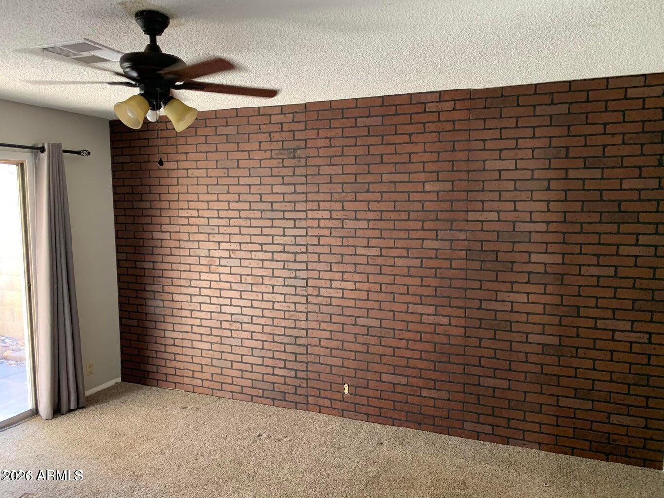 4043 West Camino Del Rio Glendale, AZ 85310 - Photo 7 of 16 a bathroom with a shower