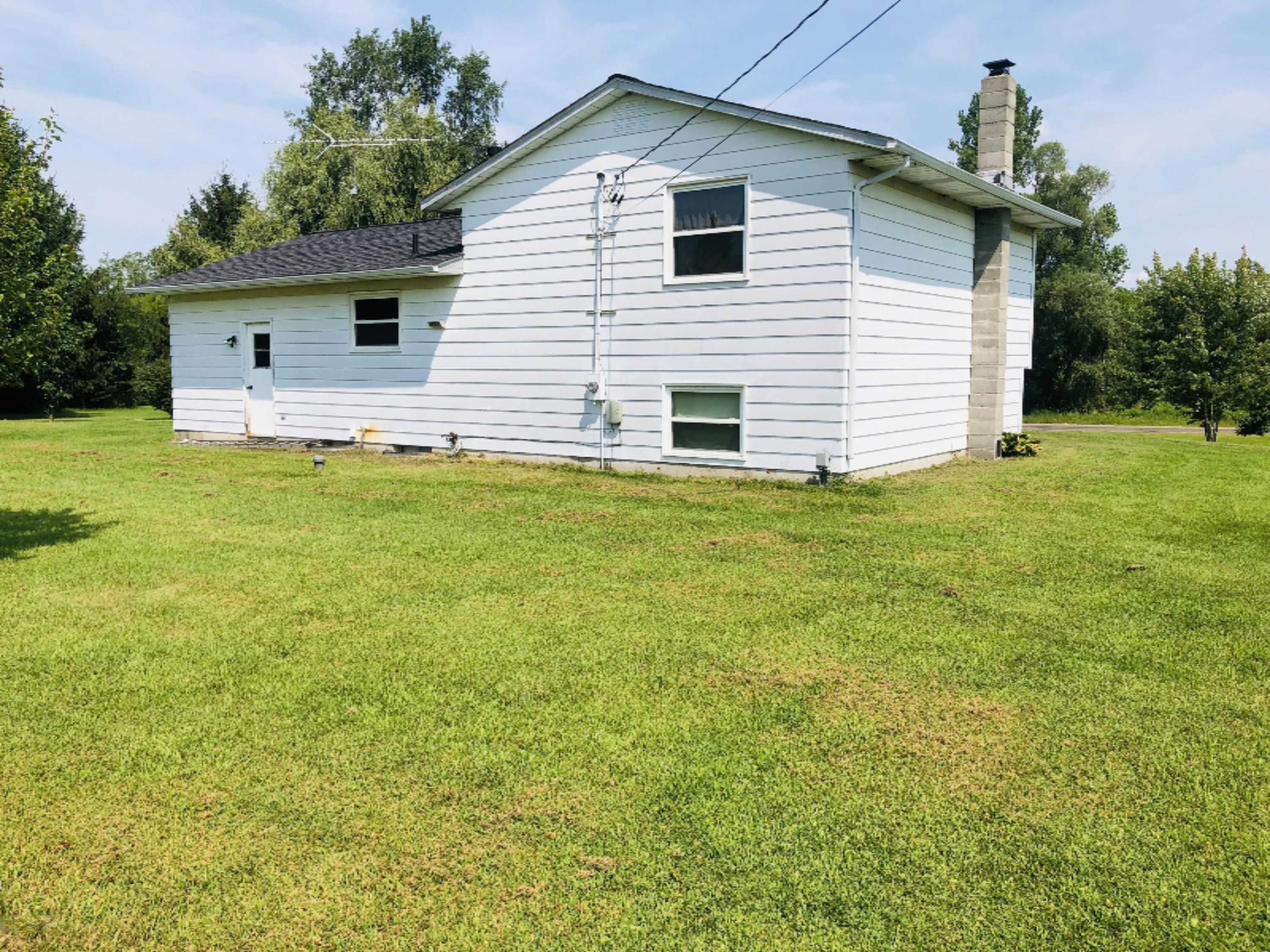 24589 Flach Road Mendon, MI 49072 - Photo 8 of 33 2A7F61E1-2E0E-481F-85E7-8362ED5D219A