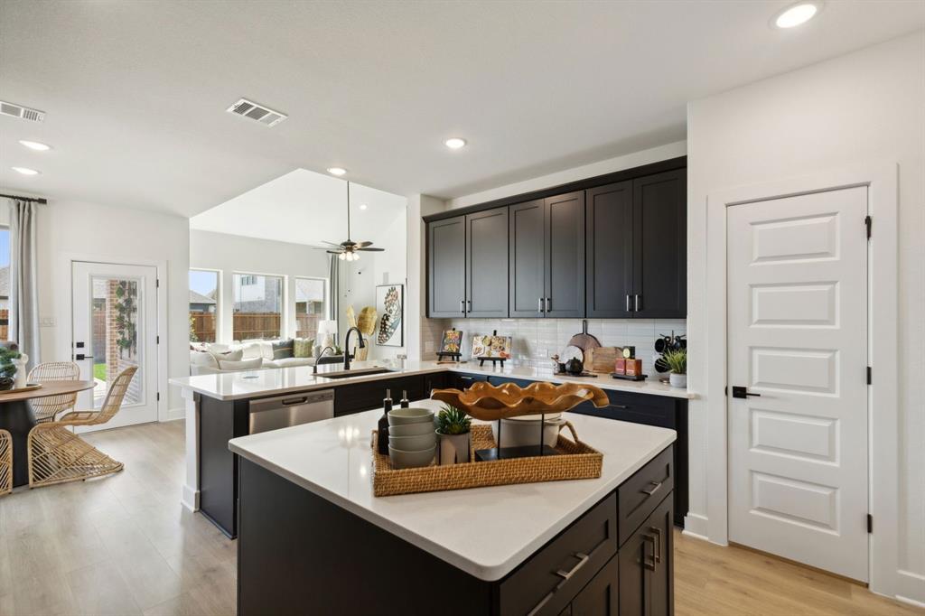 4341 Addison Street Midlothian, TX 76065 - Photo 5 of 38 Representative
