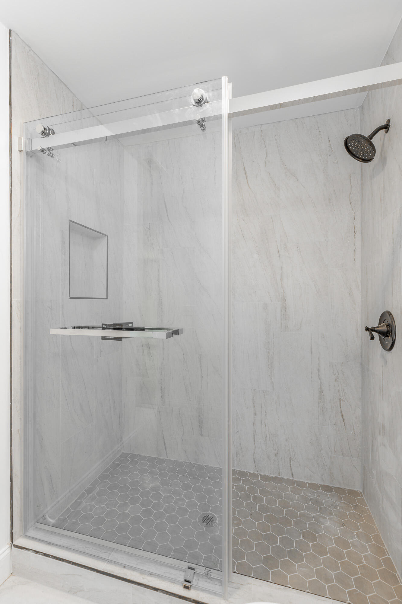 936 Cross Street Rossville, GA 30741 - Photo 36 of 48 936 Cross Street HD-21