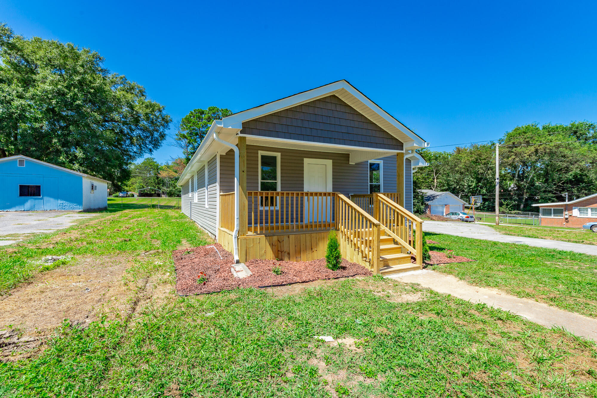 936 Cross Street Rossville, GA 30741 - Photo 5 of 48 936 Cross Street HD-57