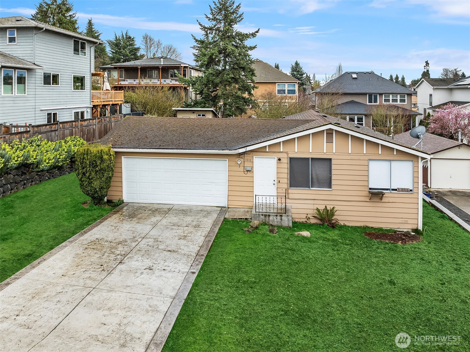 1111 North 33rd Street Renton, WA 98056 - Photo 1 of 9 Gallery Image 1