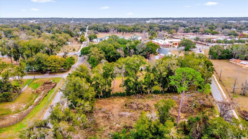 1650 Northwest 7th Street Ocala, FL 34475 - Photo 23 of 43 a view of a city with green space