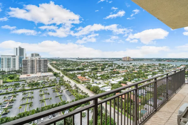 $30,000 | 3800 North Ocean Drive, Riviera Beach, FL 33404