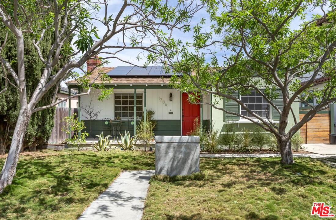 1706 Preuss Road Los Angeles, CA 90035 - Photo 1 of 23 Gallery Image 1