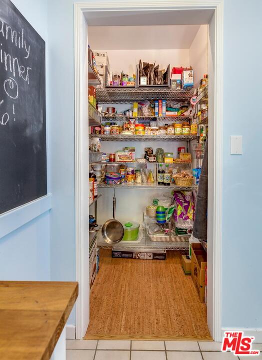 1706 Preuss Road Los Angeles, CA 90035 - Photo 6 of 23 Gallery Image 6