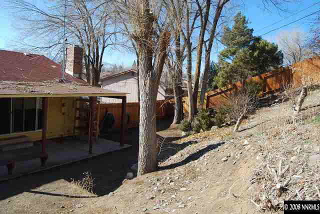 1445 Kings Row Reno, NV 89503 - Photo 9 of 9 a view of a backyard of the house