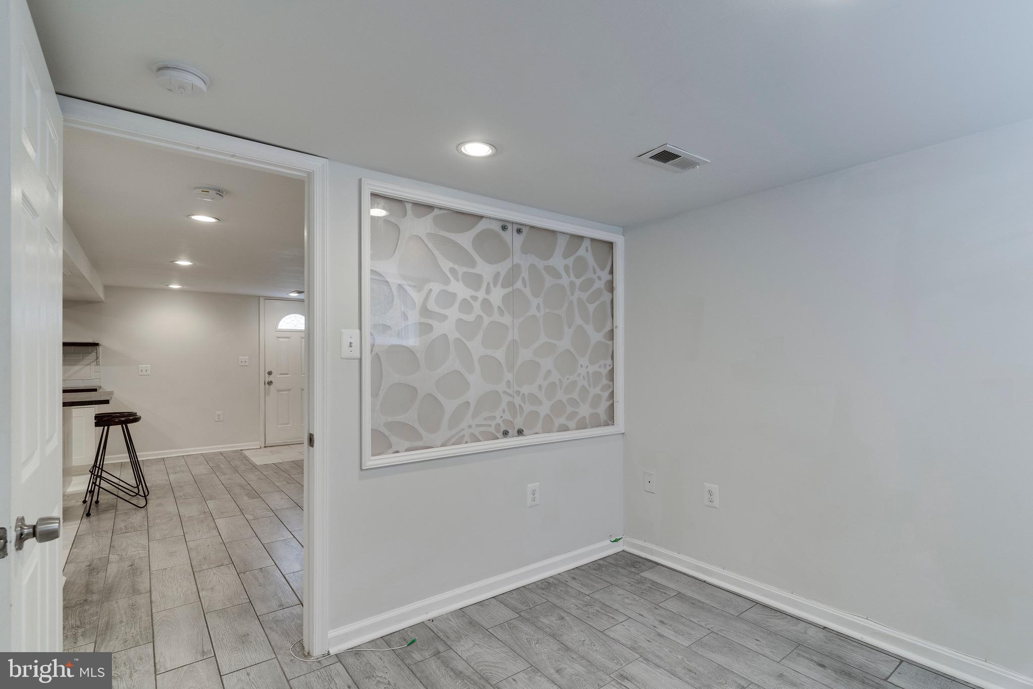 710 Columbia Road Northwest, Unit B Washington, DC 20001 - Photo 7 of 13