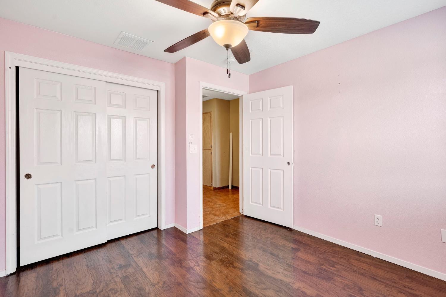 1350 East Jefferson Circle Reedley, CA 93654 - Photo 27 of 31