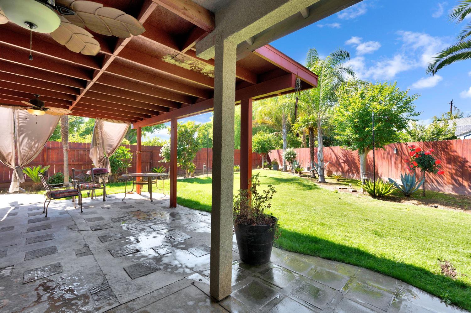 1350 East Jefferson Circle Reedley, CA 93654 - Photo 28 of 31