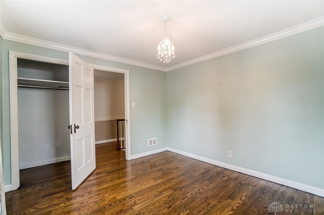 433 Avon Way Kettering, OH 45429 - Photo 23 of 37