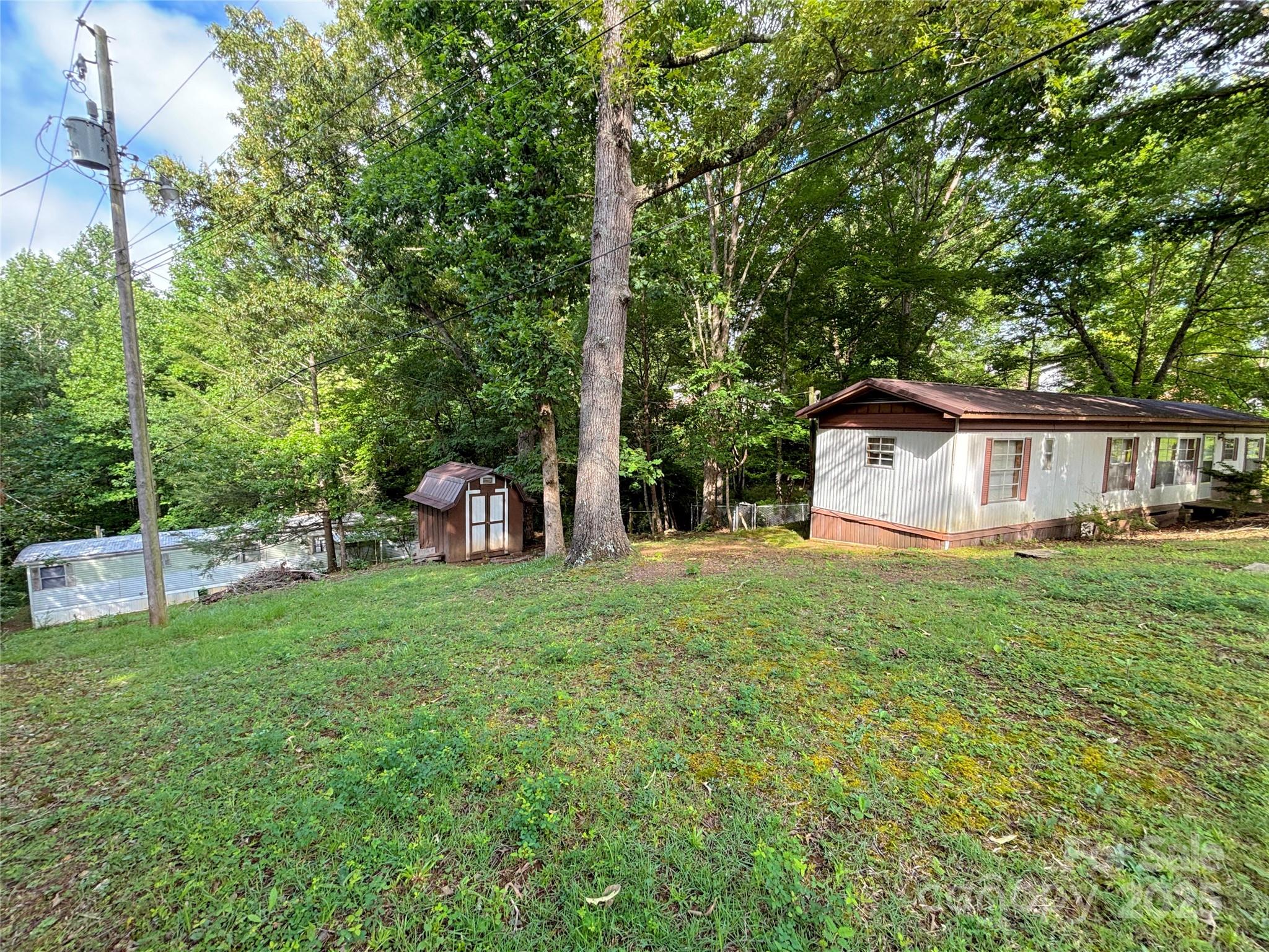 661 Black Hill Road Bryson City, NC 28713 - Photo 1 of 24 Gallery Image 1
