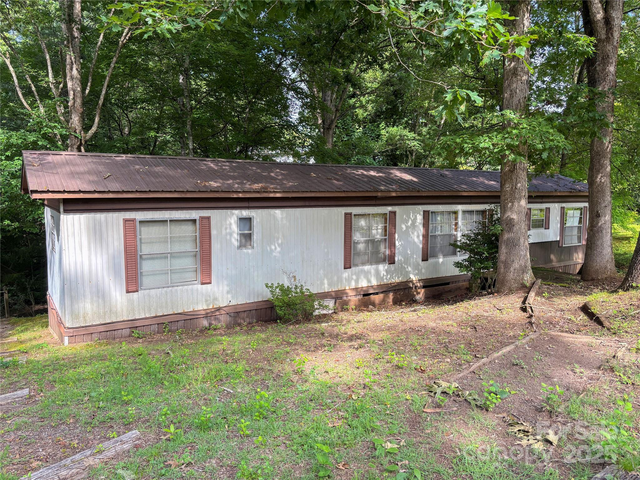 661 Black Hill Road Bryson City, NC 28713 - Photo 12 of 24 Gallery Image 12