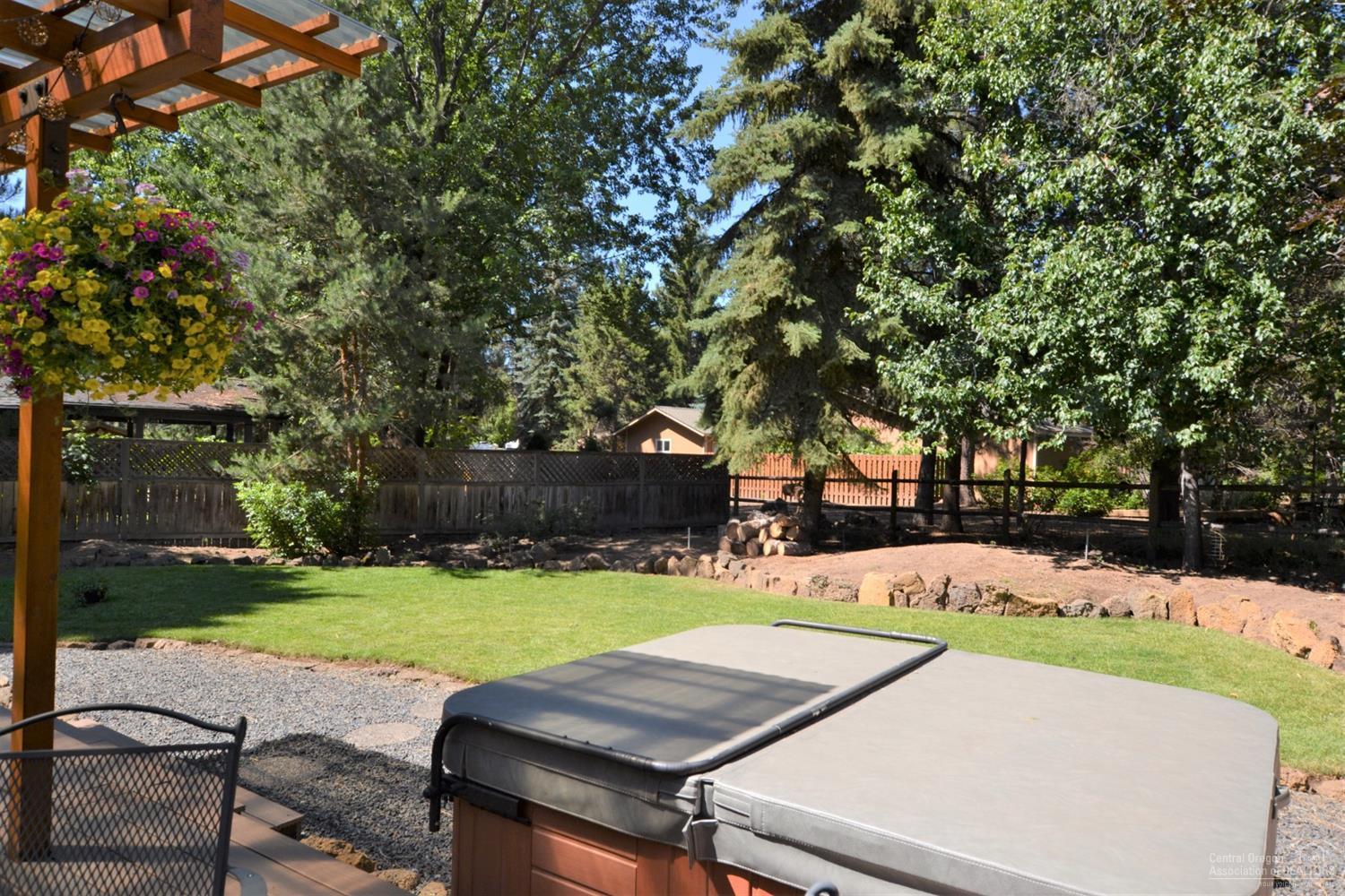 61143 Roughrider Lane Bend, OR 97702 - Photo 23 of 25 Additional Photo