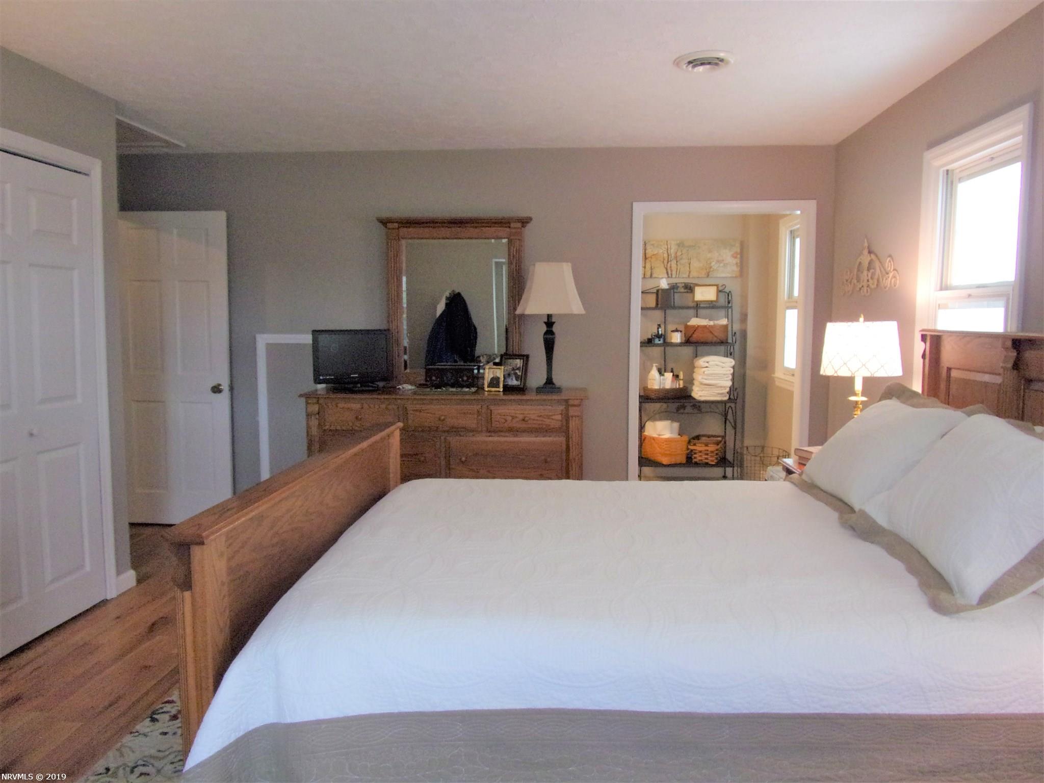 804 Fort Branch Road Pearisburg, VA 24134 - Photo 36 of 104 Gallery Image 36