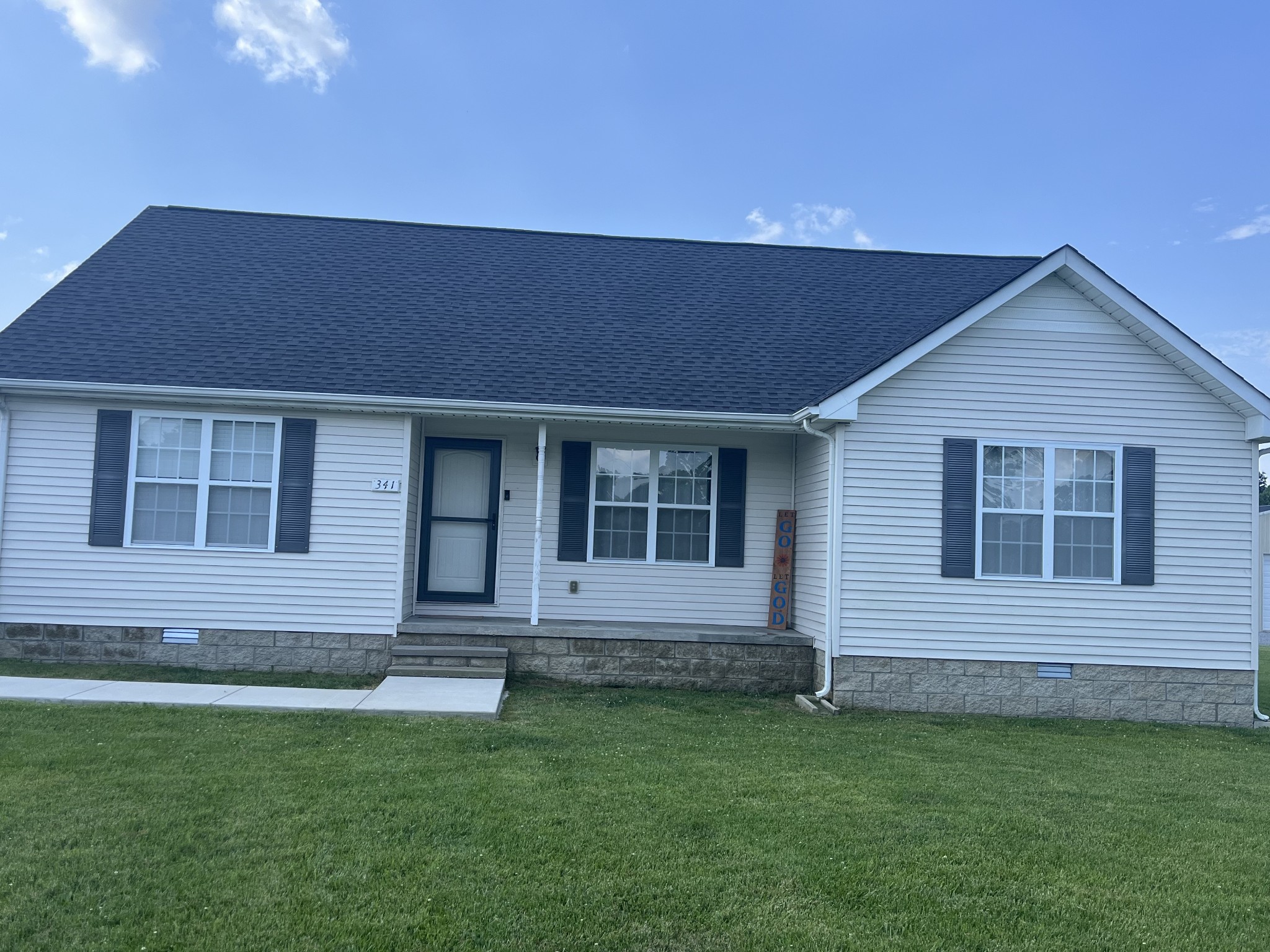 341 Trent Road Lafayette, TN 37083 - Photo 2 of 11