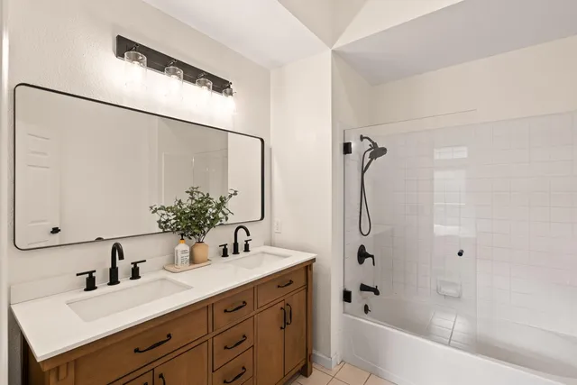 $788,000 | 833 Swallowtail Court, Brisbane, CA 94005