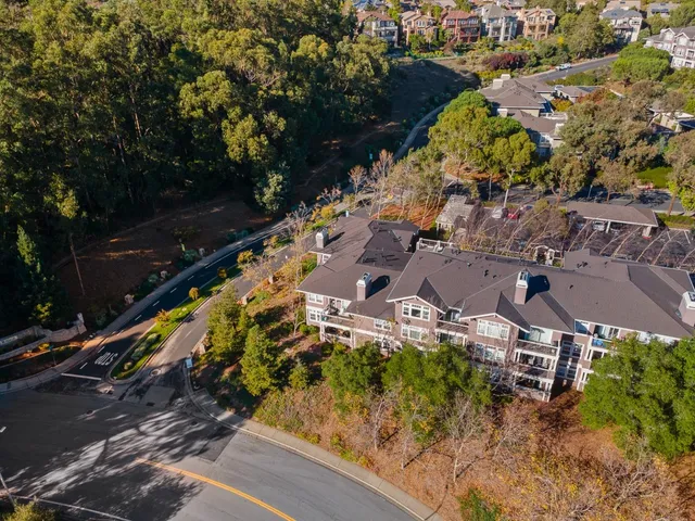 $788,000 | 833 Swallowtail Court, Brisbane, CA 94005