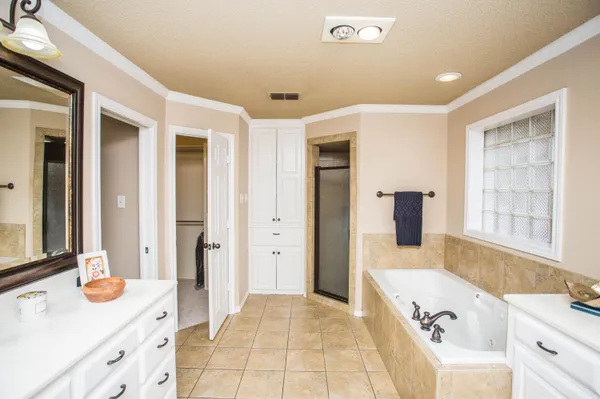 $325,000 | 9806 Elkhart Avenue, Lubbock, TX 79424