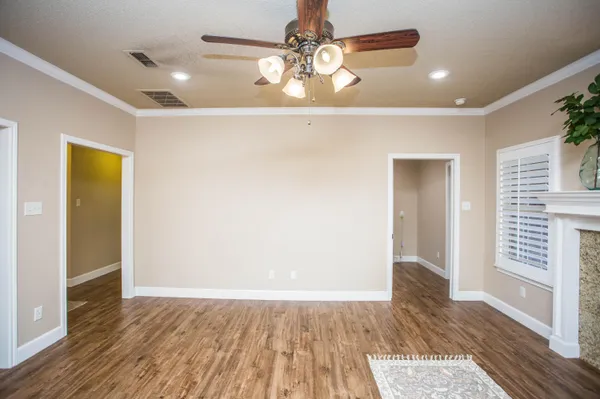 $325,000 | 9806 Elkhart Avenue, Lubbock, TX 79424