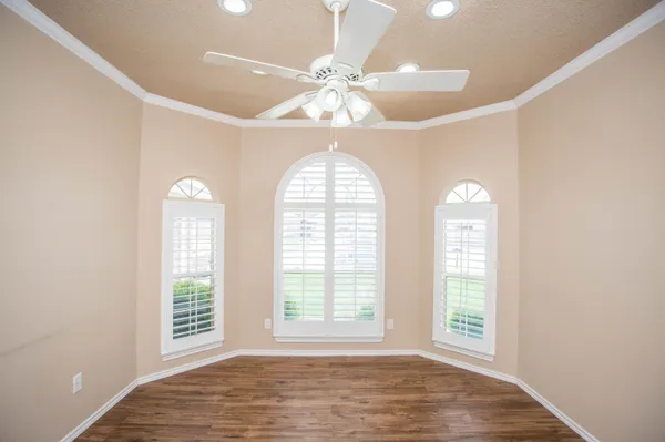 $325,000 | 9806 Elkhart Avenue, Lubbock, TX 79424