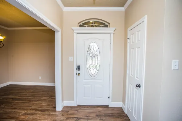 $325,000 | 9806 Elkhart Avenue, Lubbock, TX 79424