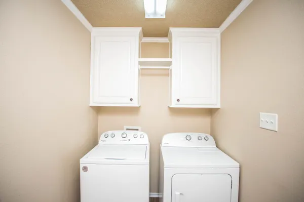 $325,000 | 9806 Elkhart Avenue, Lubbock, TX 79424