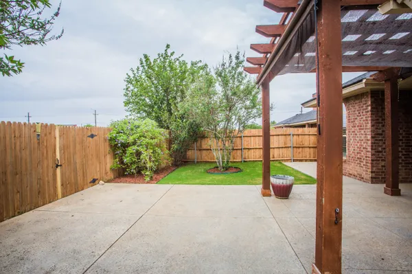 $325,000 | 9806 Elkhart Avenue, Lubbock, TX 79424