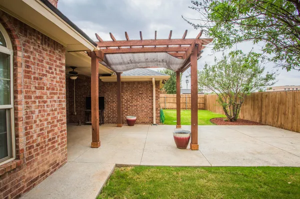 $325,000 | 9806 Elkhart Avenue, Lubbock, TX 79424