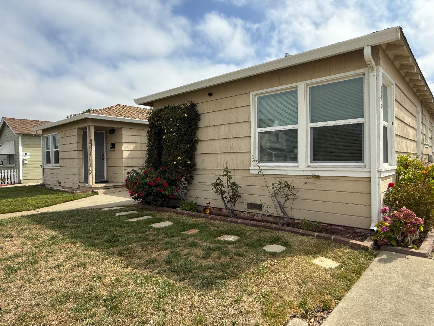 146 Rodeo Avenue Salinas, CA 93906 - Photo 2 of 17 Gallery Image 2