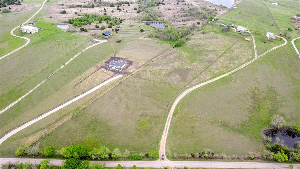 Tbd Alsdorf Road Ennis, TX 75119 - Photo 1 of 1 a view of a tennis court