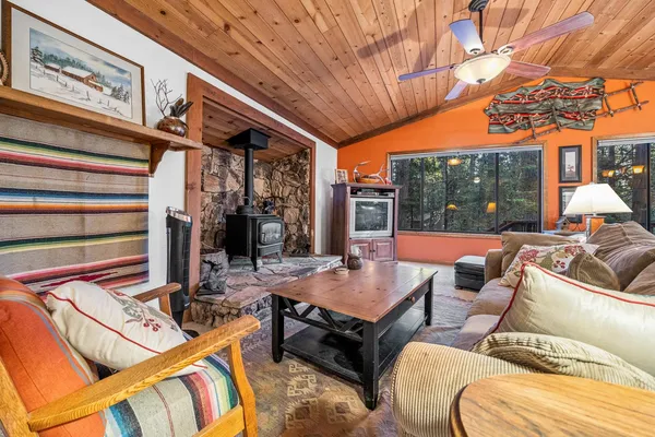 $429,000 | 729 Dawyn Drive, Arnold, CA 95223