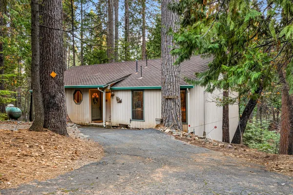 $429,000 | 729 Dawyn Drive, Arnold, CA 95223
