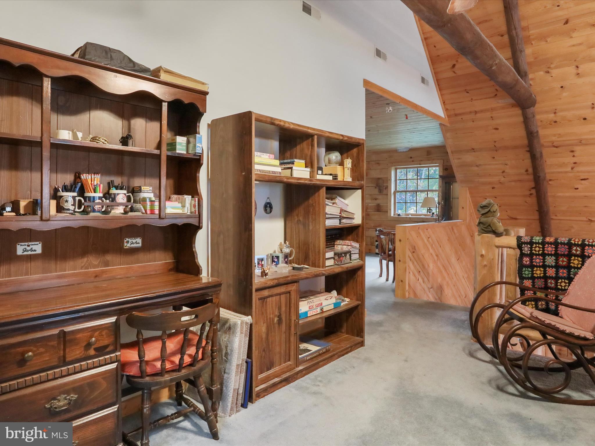 1027 Dry Run Road Fort Valley, VA 22652 - Photo 26 of 39 Gallery Image 26