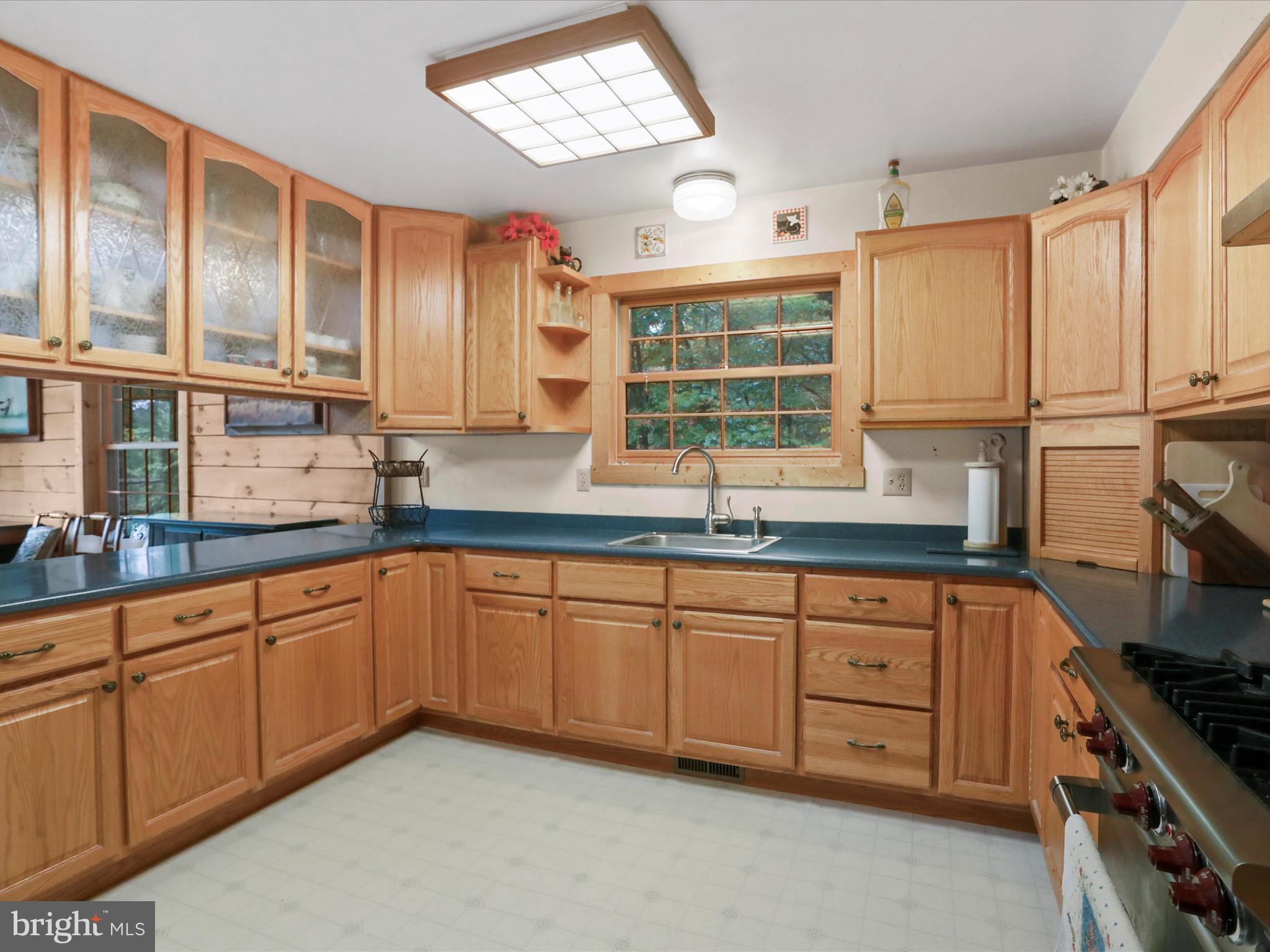 1027 Dry Run Road Fort Valley, VA 22652 - Photo 10 of 39 Gallery Image 10