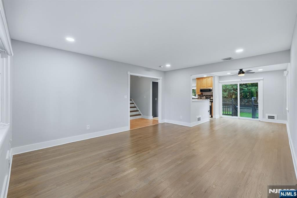 158 Morningside Road Paramus, NJ 07652 - Photo 2 of 22 Gallery Image 2