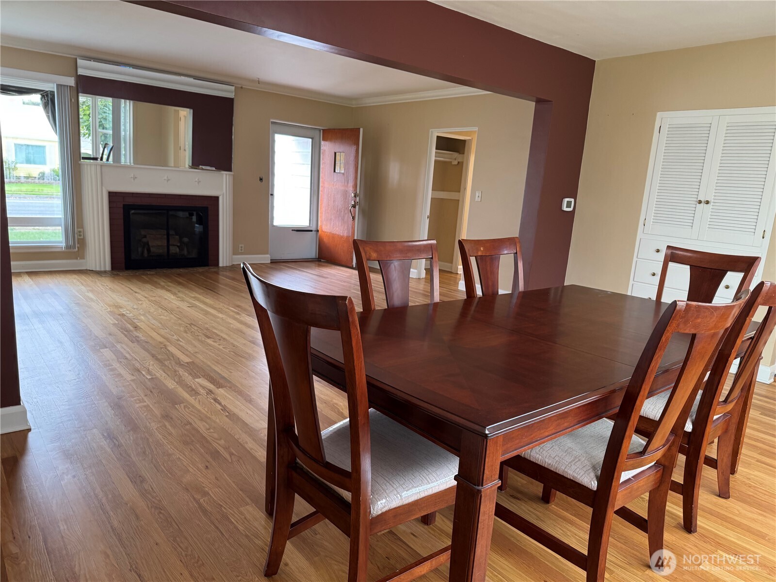 317 Ash Street South Omak, WA 98841 - Photo 3 of 36