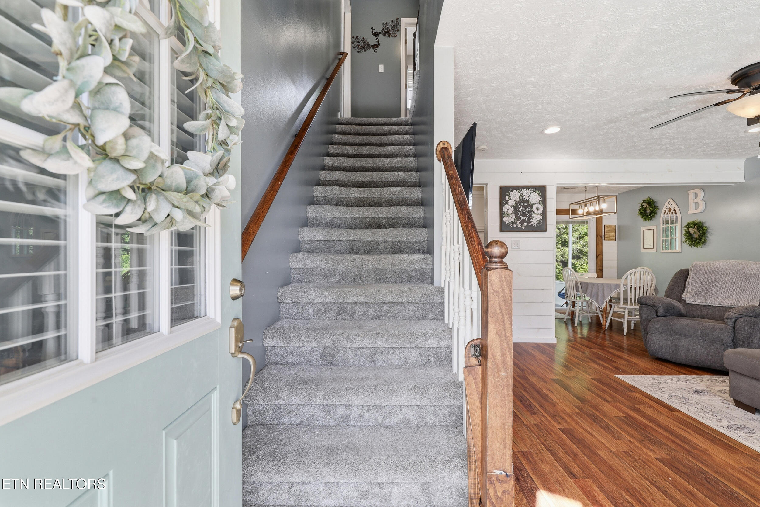 8258 Oak Terrace Lane Powell, TN 37849 - Photo 17 of 47 18_8258_oak_terrace_ln_0018