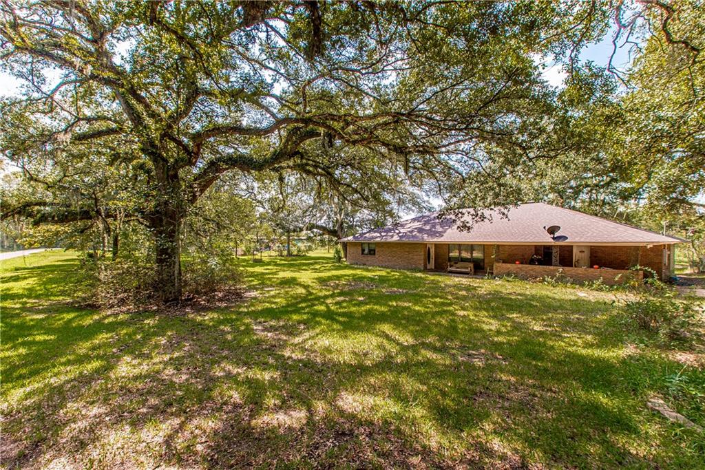 43265 Anthon Lane Hammond, LA 70403 - Photo 1 of 24