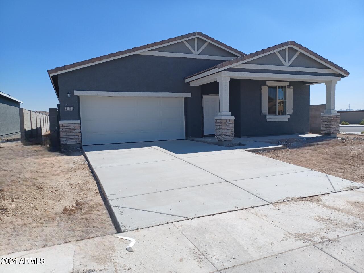 24089 West Pecan Road Buckeye, AZ 85326 - Photo 4 of 33 003 Front Left
